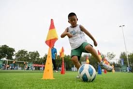 电竞玩家狂欢！红魔北京首家体验店空降京东MALL